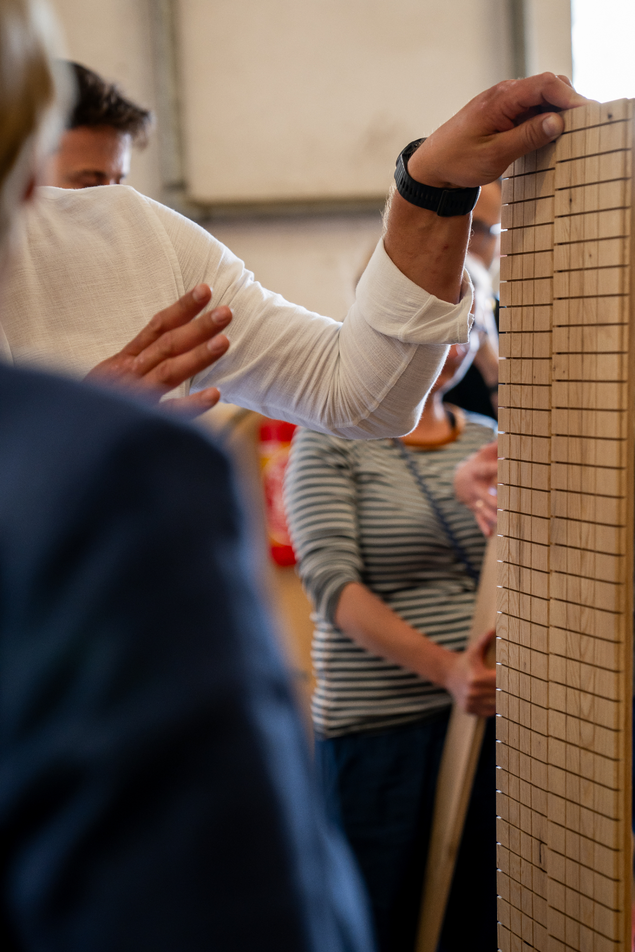 Presenting a wooden mosaic sample